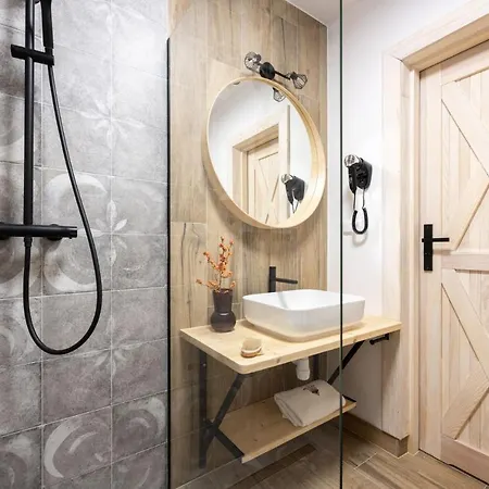 Apartment Kominkowy Chill - Jacuzzi, Sauny & Wybrane Z Prywatnym Jacuzzi Zakopane